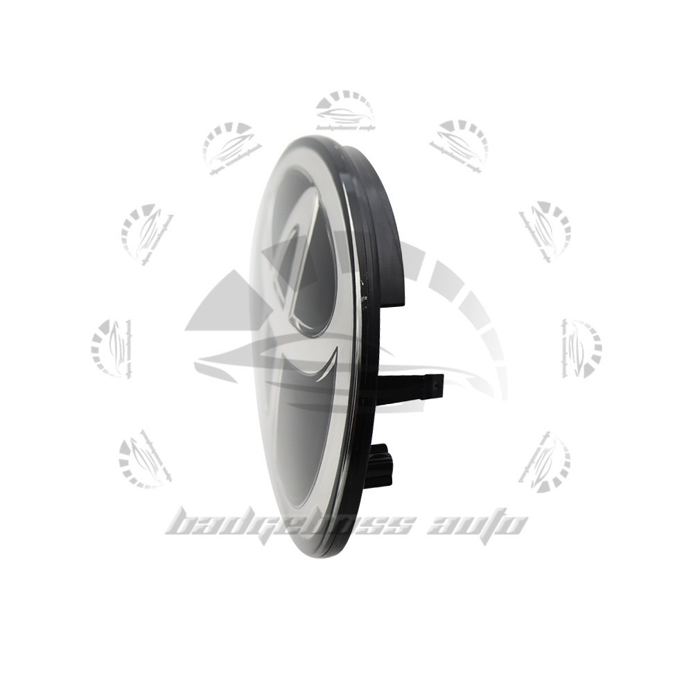 Front Grille Emblem For 2015-2021 Land Cruiser 2017-19 Tacoma Tundra 53141-71010