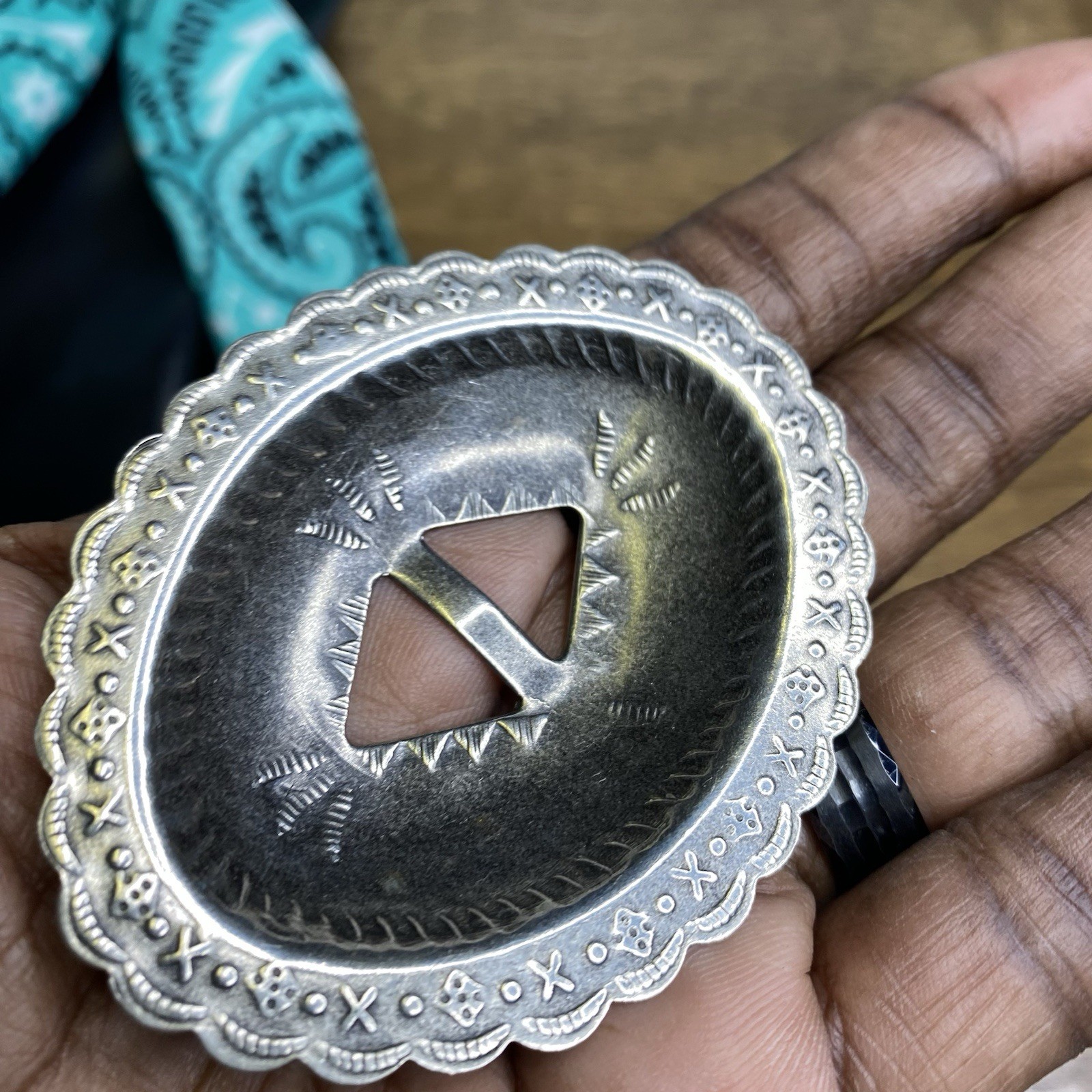 Concho Southwestern Antique Silver Engraved Oval Western Bolo Tie