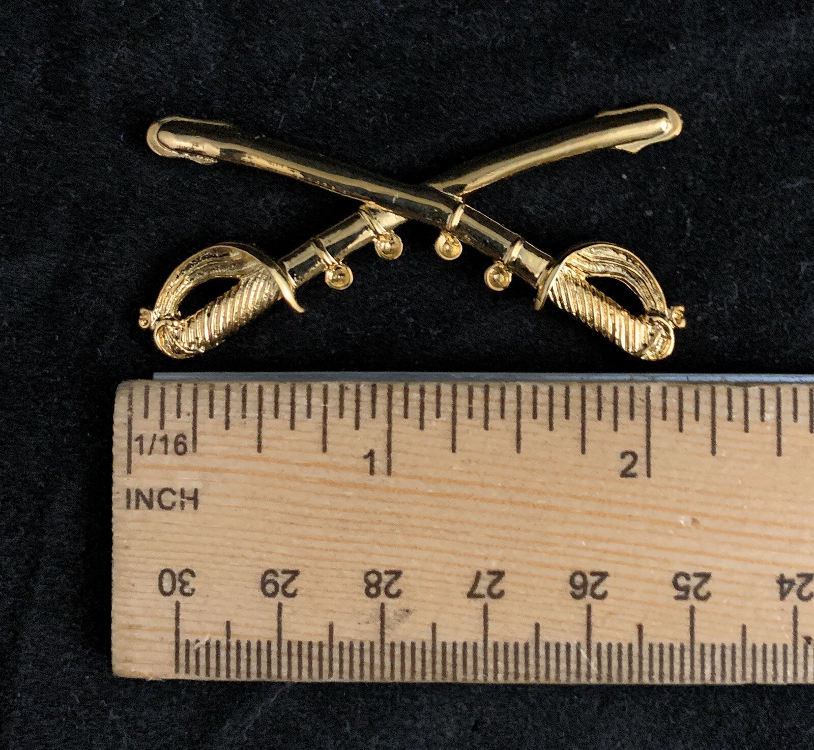 ☀️US Army Cavalry Gold Crossed Sabers Hat Pin, Cav Branch Insignia, Large 2-1/4"