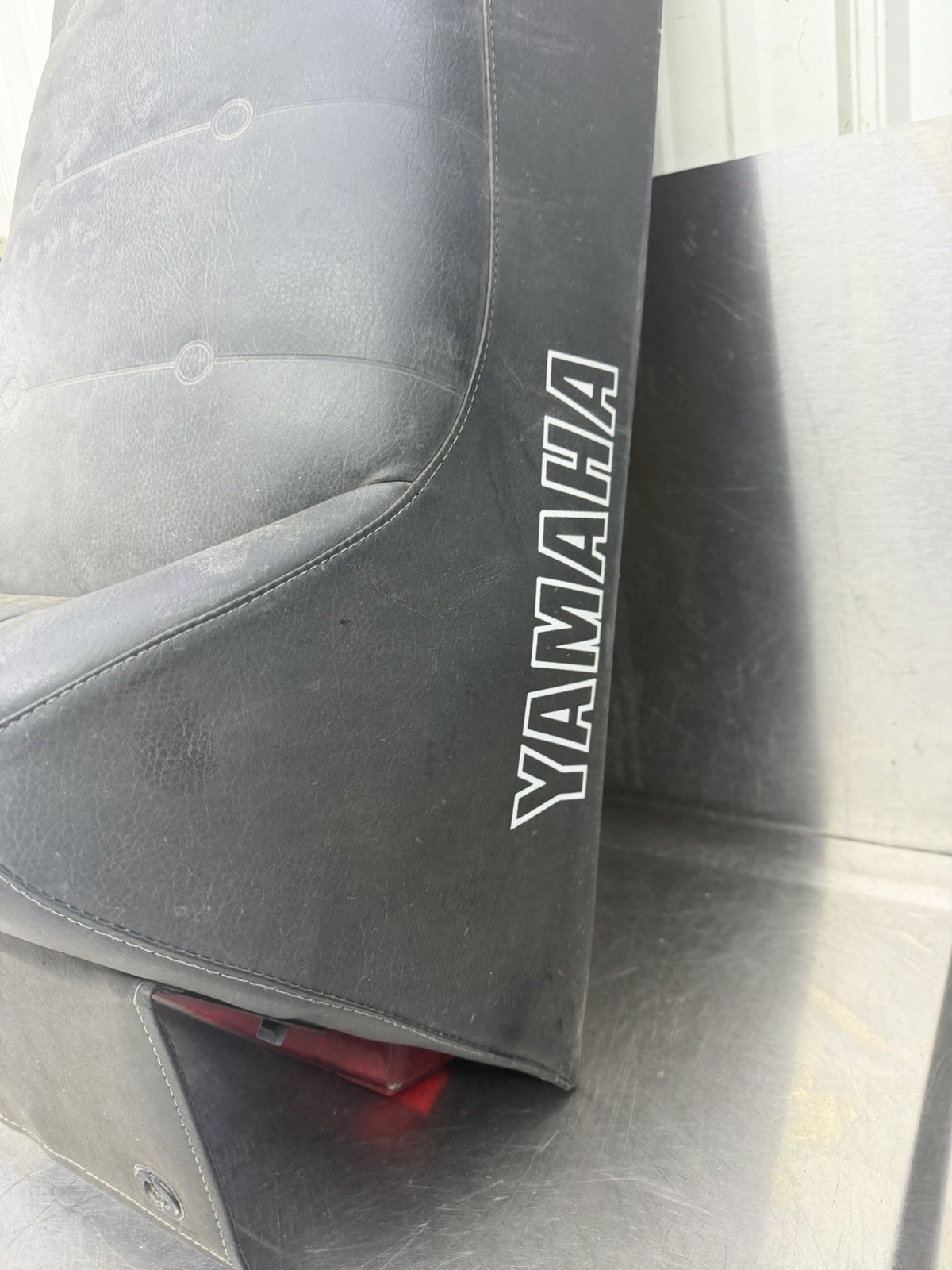 1993 92 91 YAMAHA OVATION LE CS340e seat cover foam trunk taillight