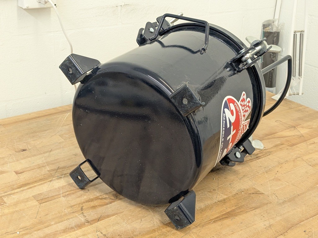 Berkebile 2+2 Pressure Pot System 5 Gal. Tank 90 PSI Max. BPFC-PROSYS5