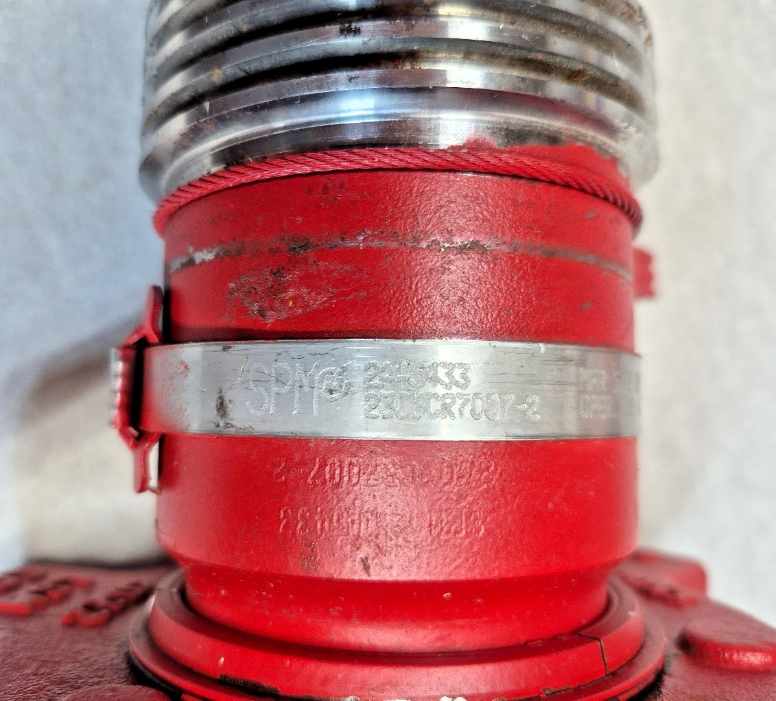 2" Figure 1502 SPM Female Union Configured for a 2" Bull Plug 15,000 psi