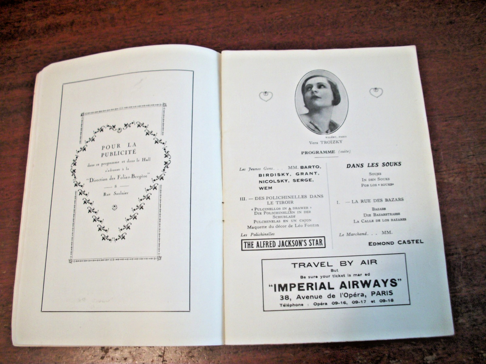 1930 FOLIES BERGERE Music Hall Playbill Booklet