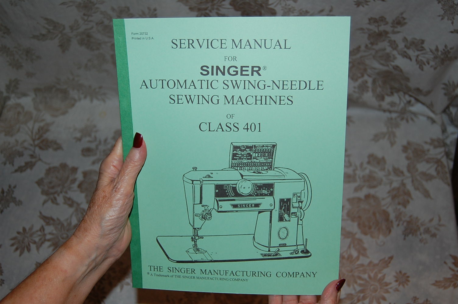 Professional Full Edition Service Manual for Singer 401 & 401A Sewing Machines.
