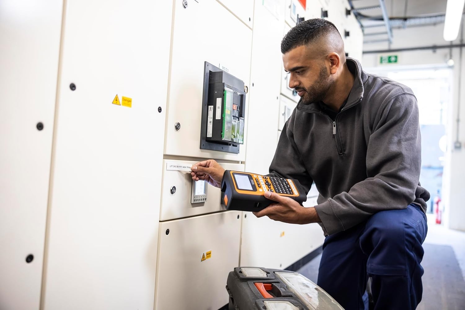 Brother PT-E560BTVP Edge Industrial Label Printer Bundle(Bluetooth & up to 24mm)