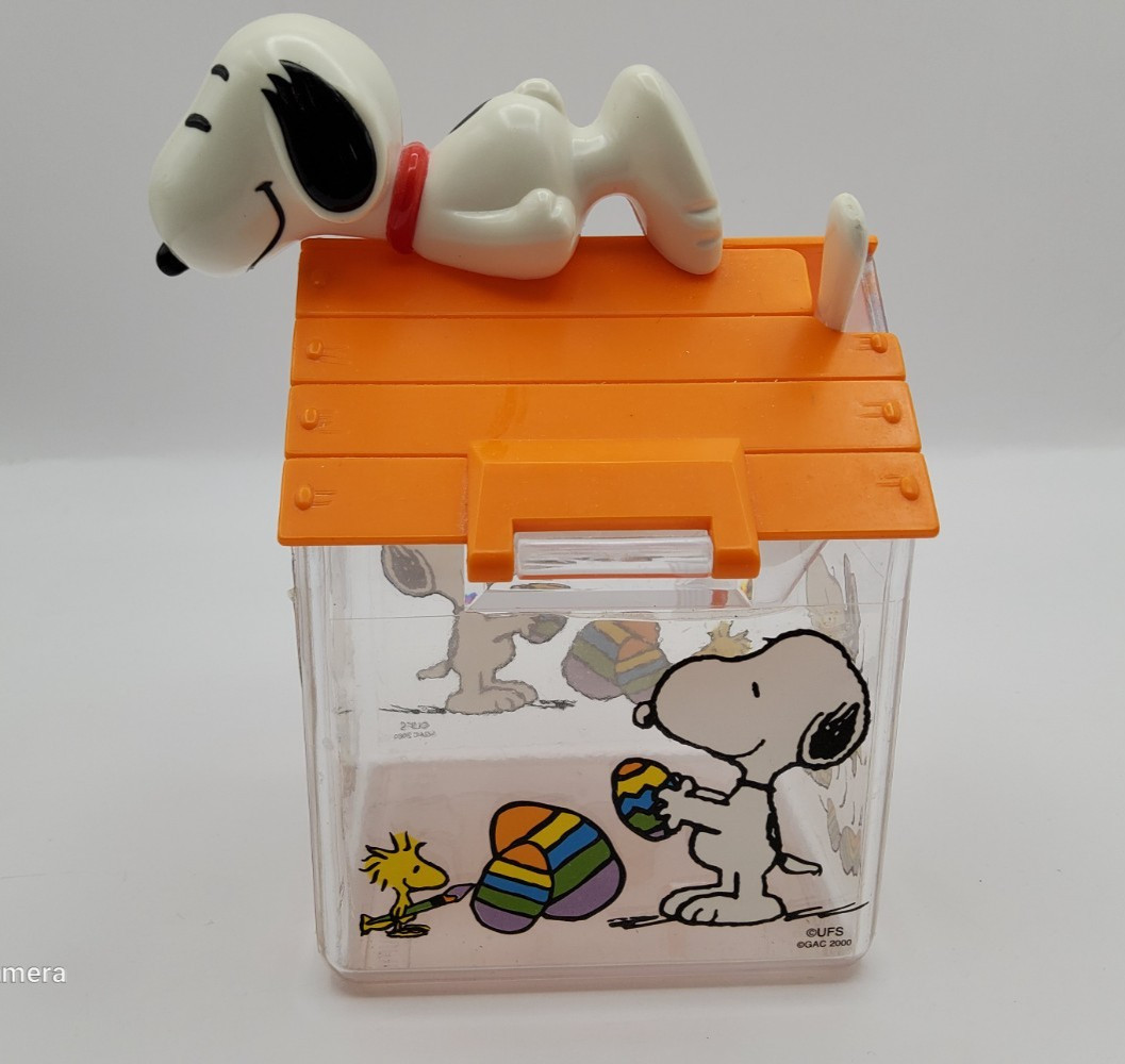 Snoopy Easter House Treat Box 2000 Peanuts Storage Candy Container Woodstock Rar