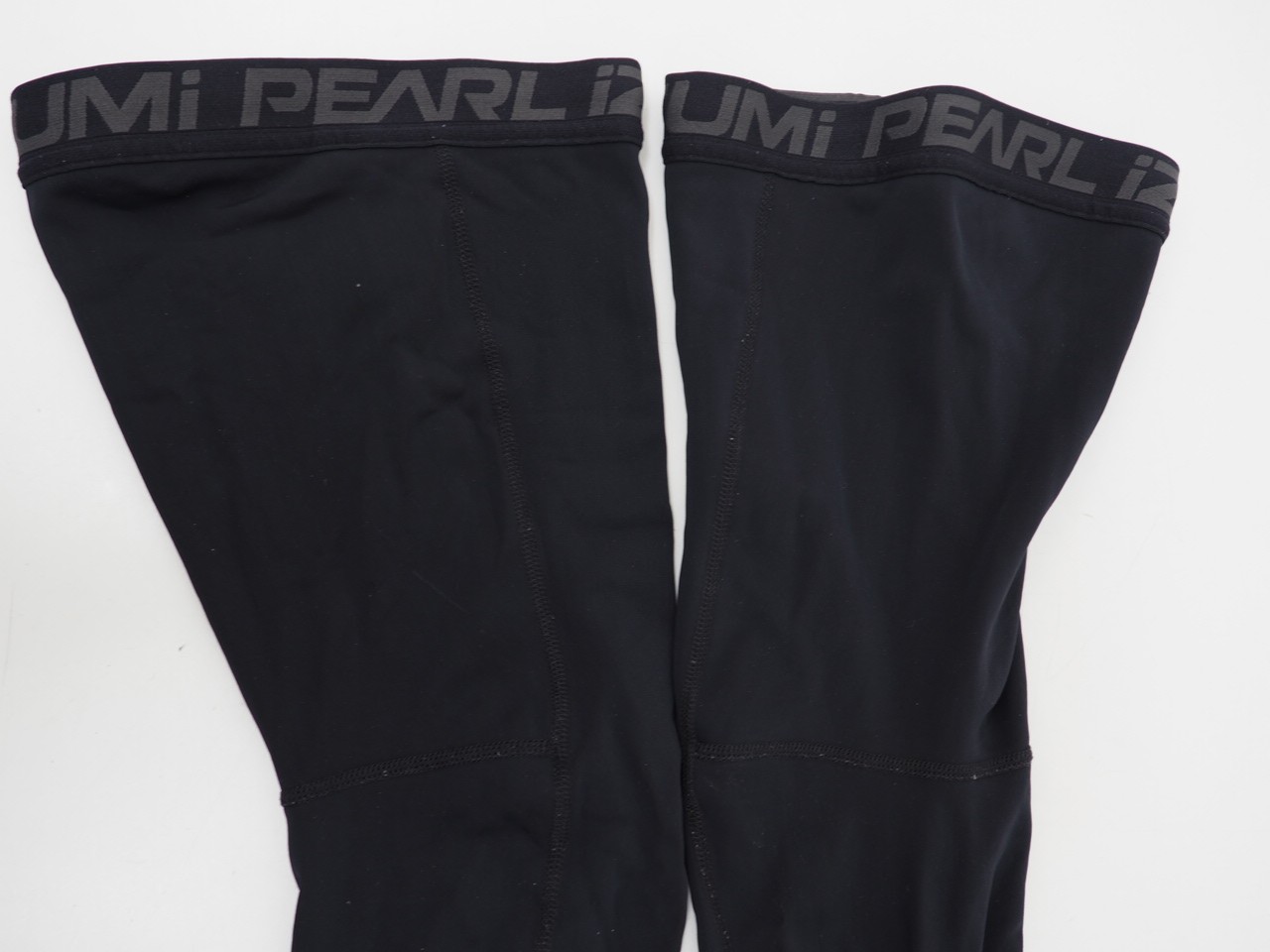 Pearl iZUMi Cycling Leg Warmers Size Medium Left/Right Pair Black Zip Ankle Cuff
