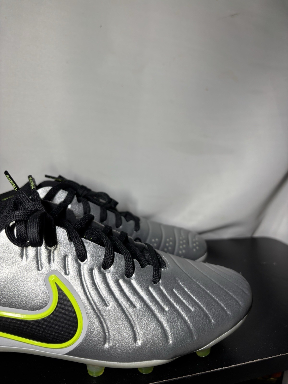 Nike Tiempo Legend 10 Elite FG Pro Soccer Cleats HF8980-001 Men's Size 8.5