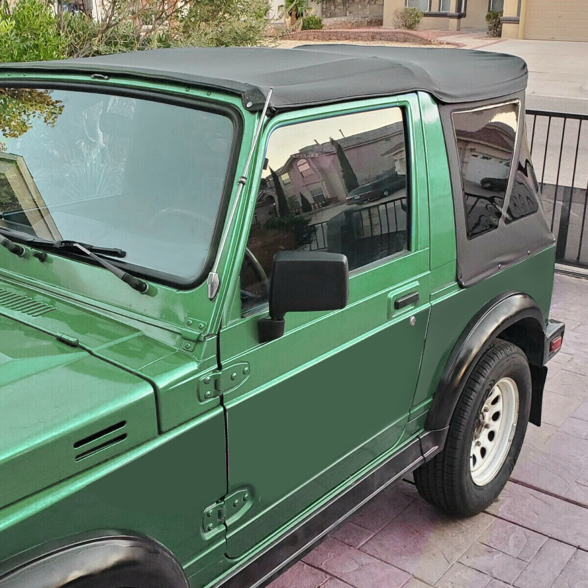 For 1986 - 1994 Suzuki Samurai Replacement Soft Top with Zip Out Tinted Windows