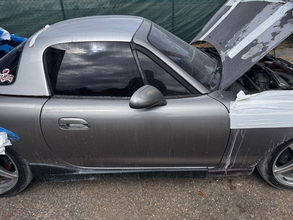 2004 Mazda Miata OEM Immobilizer Module LC62-67-5G2C