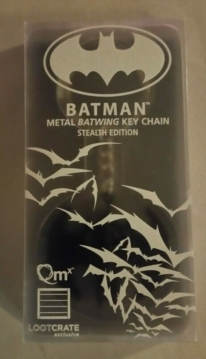 NEW LOOT CRATE EXCLUSIVE QMX BATMAN METAL BATWING KEY CHAIN STEALTH EDITION