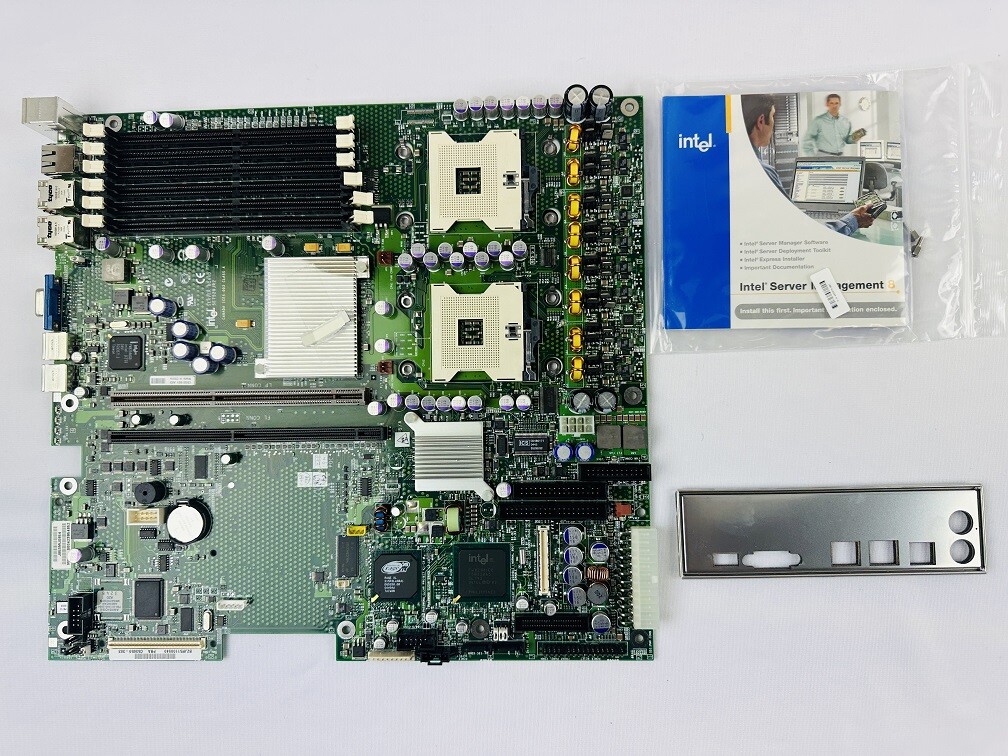 Intel SE7520JR2 Server Board