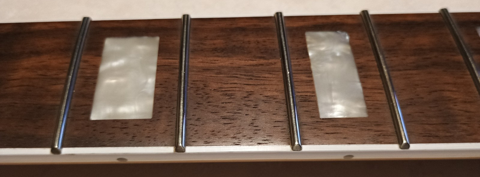 FENDER Squier Paranormal Troublemaker Telecaster Deluxe Neck Laurel Ice Blue