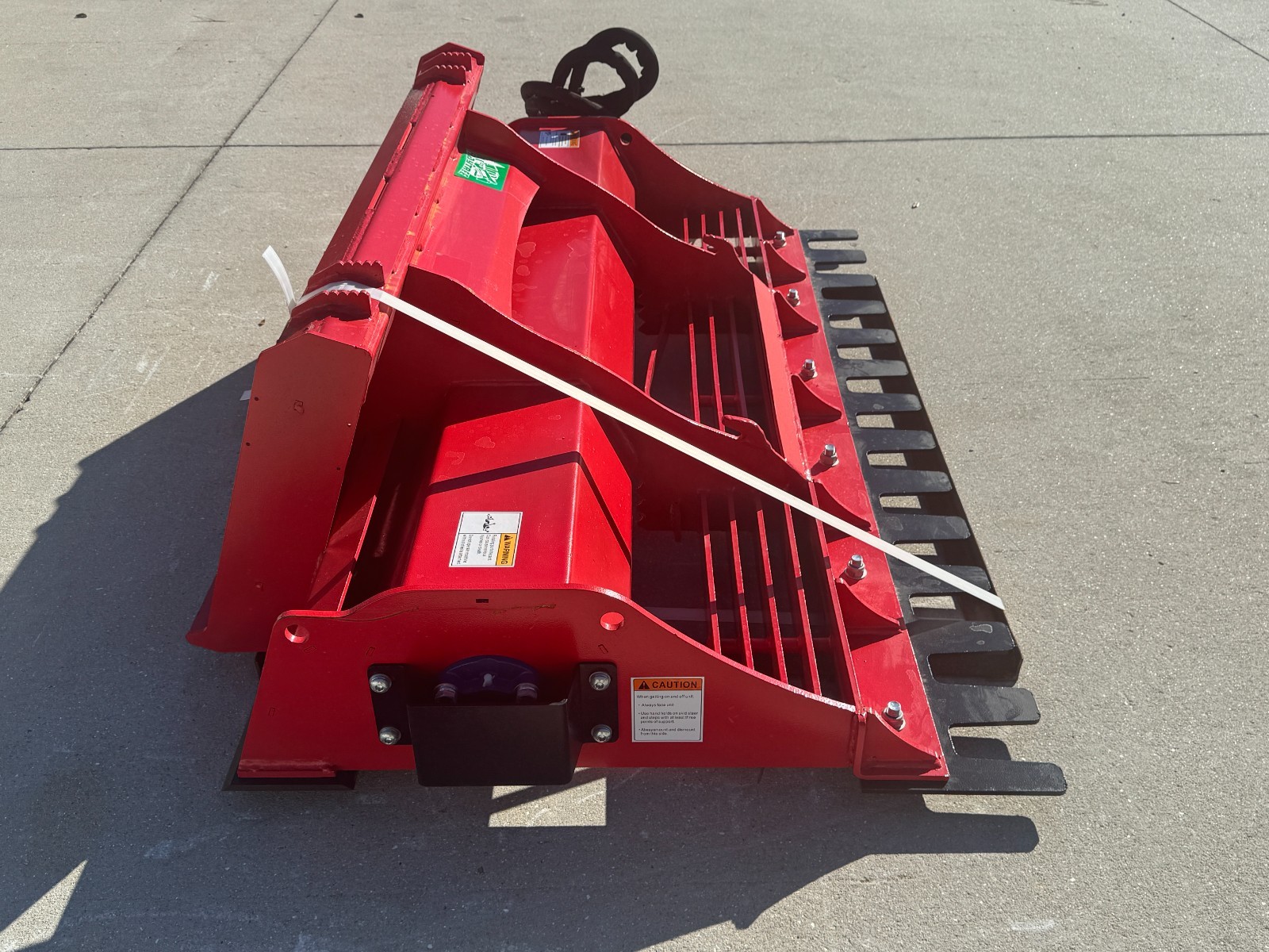 Skid Steer Soil Conditioner 60" Land Leveler Power Rake Carbide Teeth 12 GPM