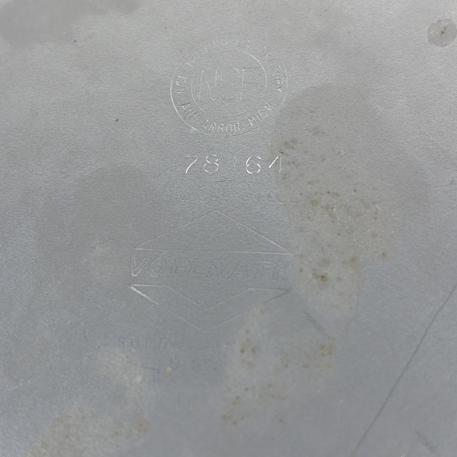 Vollrath 78164 Satin Finish Stainless Steel 4.13 Quart Insert Steam Table Pans