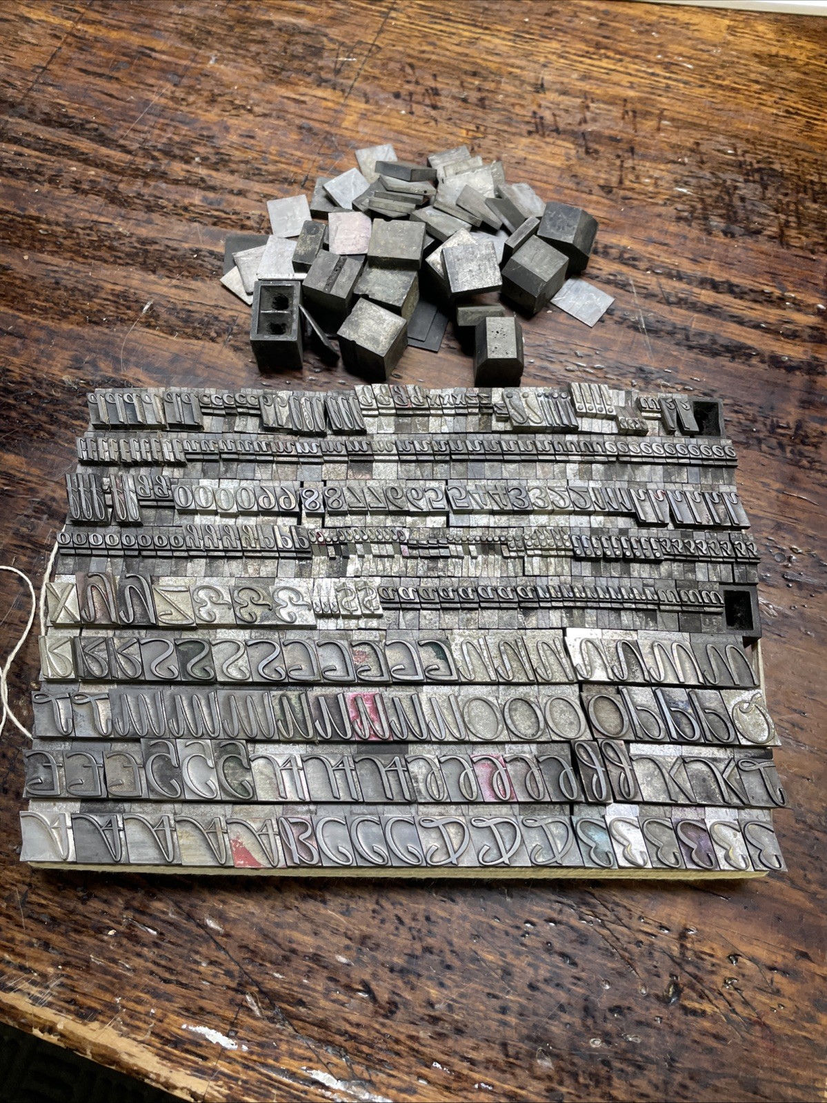 LETTERPRESS LEAD TYPE 48 Pt CORONET BOLD Caps & Lower