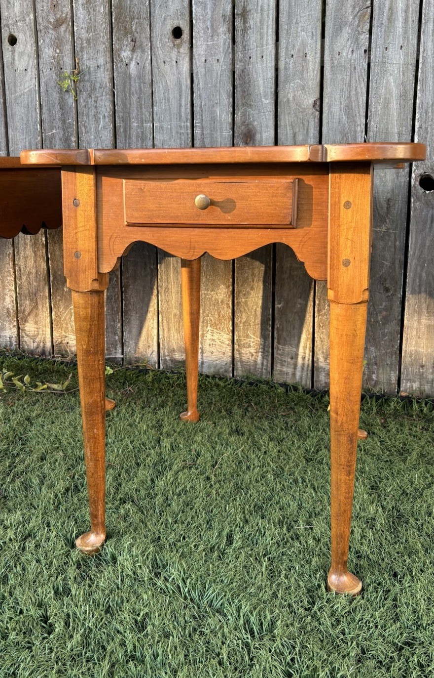 ETHAN ALLEN Maple Colonial Early American Country French Heirloom Nightstands