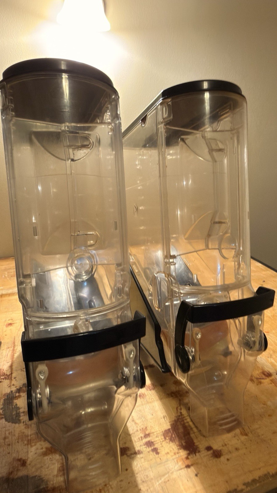 Trade Fixtures Radeus Model 618 / 624 4 Gravity Bin Dispenser 5 Gallon 6 x 18