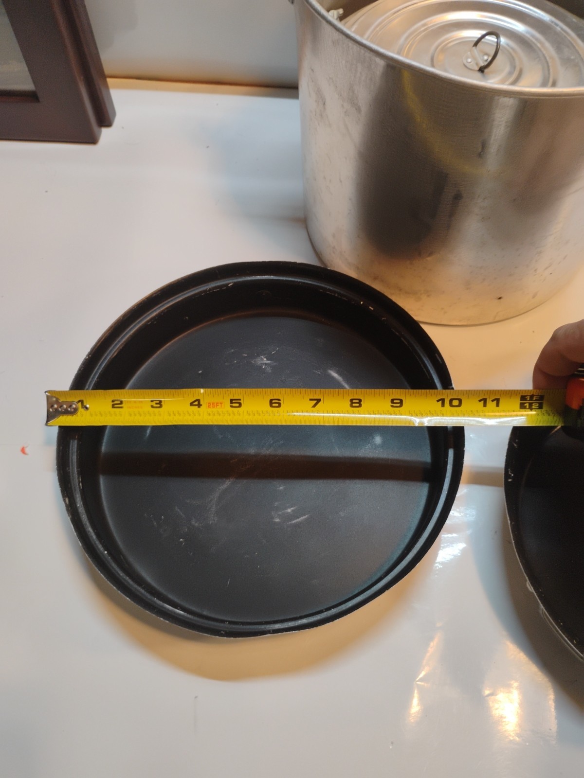 5 Piece Camping. Nesting Pot. Mess Kit Set. With Large Soup Pot READ DESCRIPTION