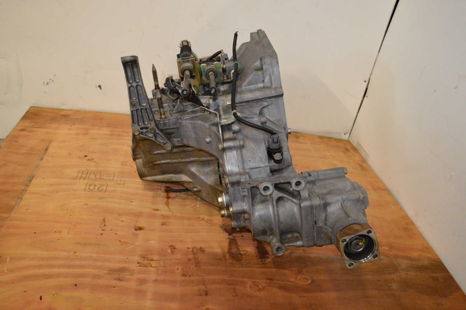 JDM 2002-2006 HONDA CR-V 5-SPEED 2.4L AWD MANUAL TRANSMISSION