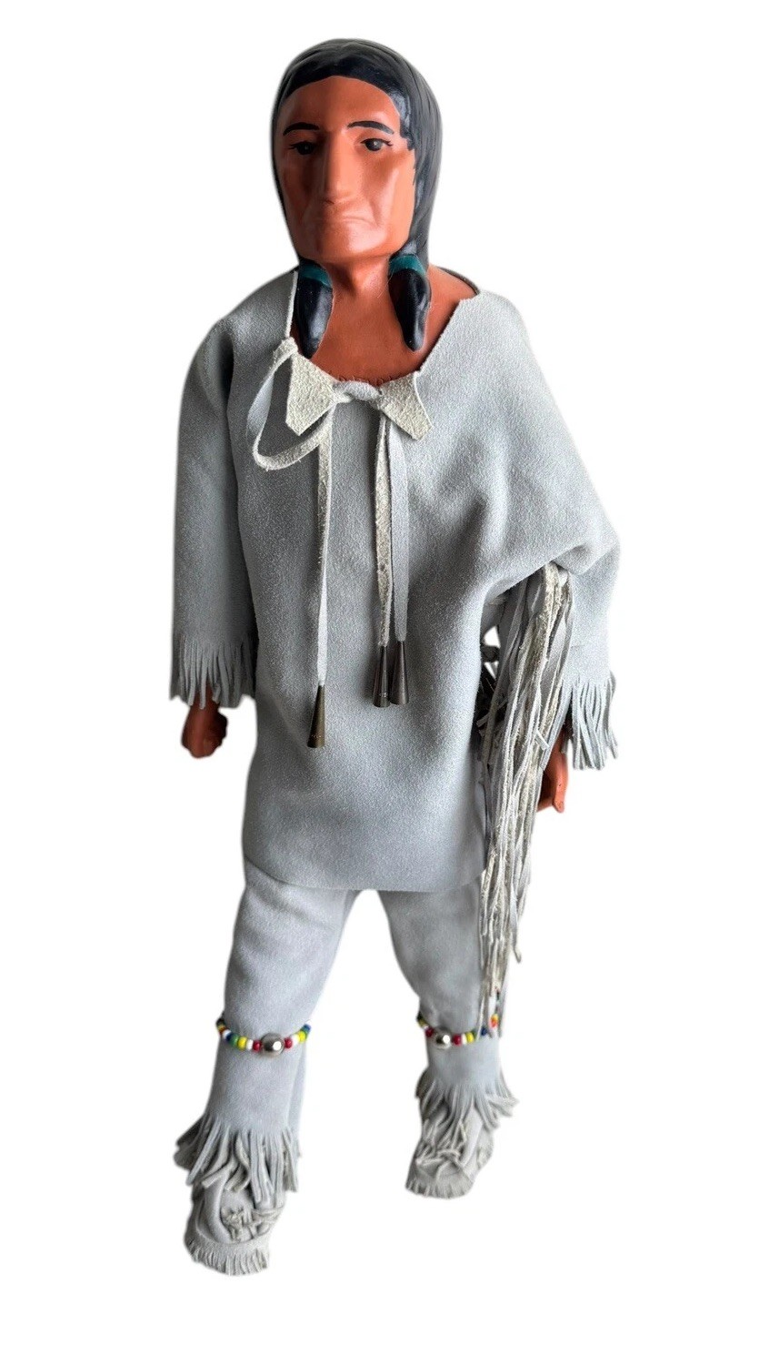 VINTAGE INDIANA STONEWARE NATIVE AMERICAN INDIAN CHIEF DOLL "KOKOMOKO" 1965