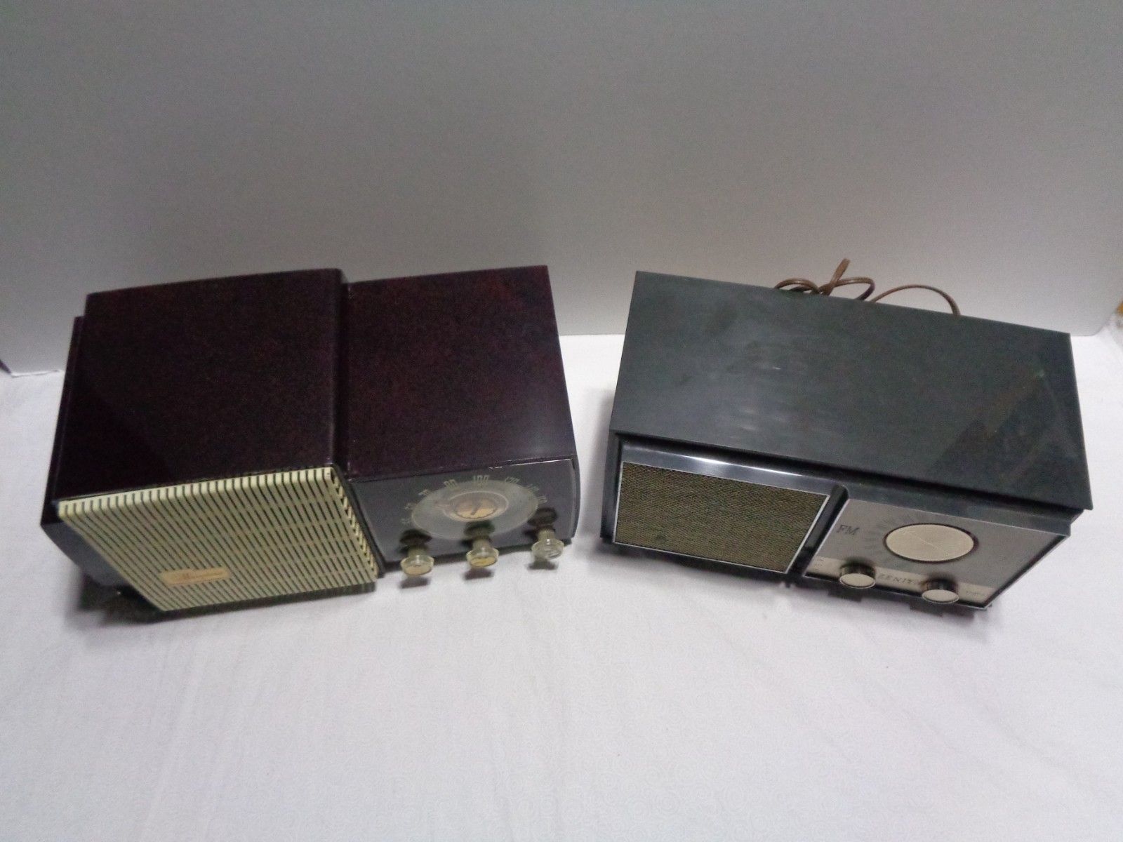 GE Tube Radio Model 480 Musaphonic & Zenith Tube Radio Model S-64184/Both Work