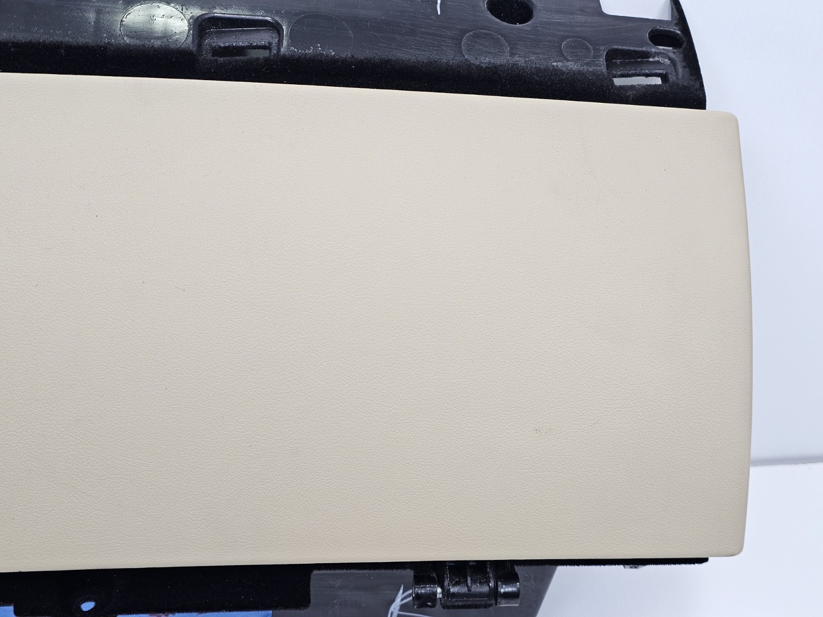 2012-2020 TESLA MODEL X / S DASH DASHBOARD GLOVE BOX STORAGE COMPARTMENT OEM