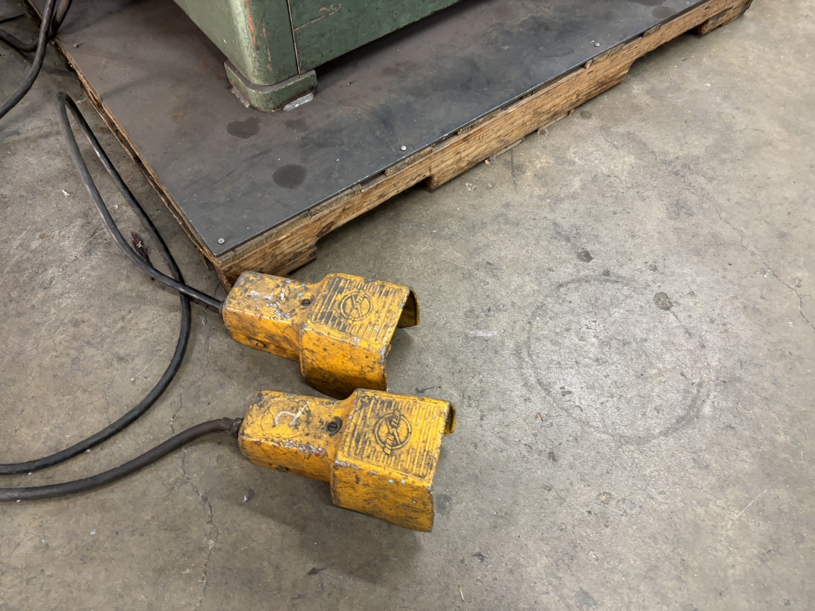 1985 1-1/4" STEINWEG MODEL #B32 REBAR, ROD & BAR ROTARY BENDER