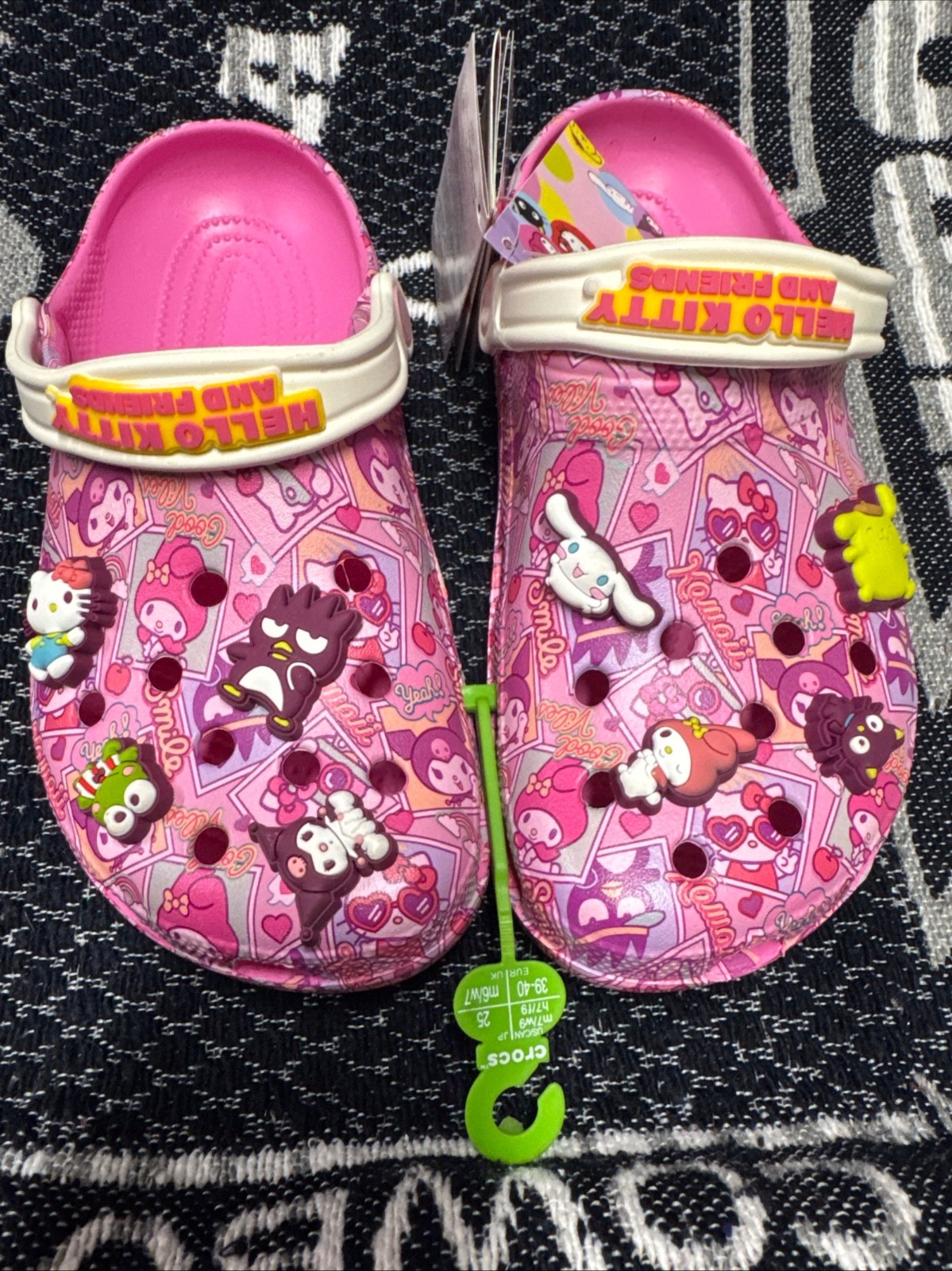 CROCS HELLO KITTY KIDS LIMITED EDITION SIZE C11