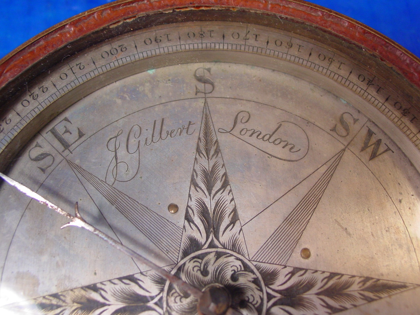 1740 John Gilbert Plain Compass + Original Box - Rare 18th Century Compass