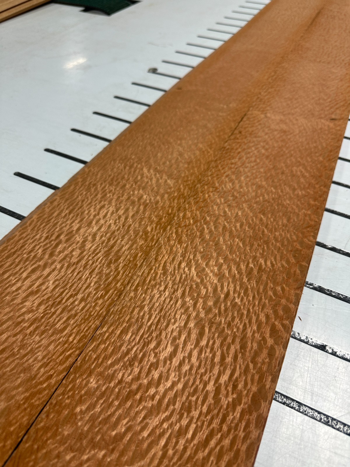 Lacewood Raw Wood Veneer 2 sheets 115'' x 4'' 919C