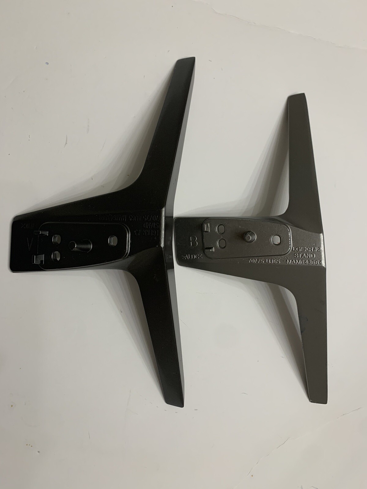 LG 70UN6950ZUA STAND 70UK6570PUB 75UJ657A 75UJ6520 70UJ657A (No Screws)