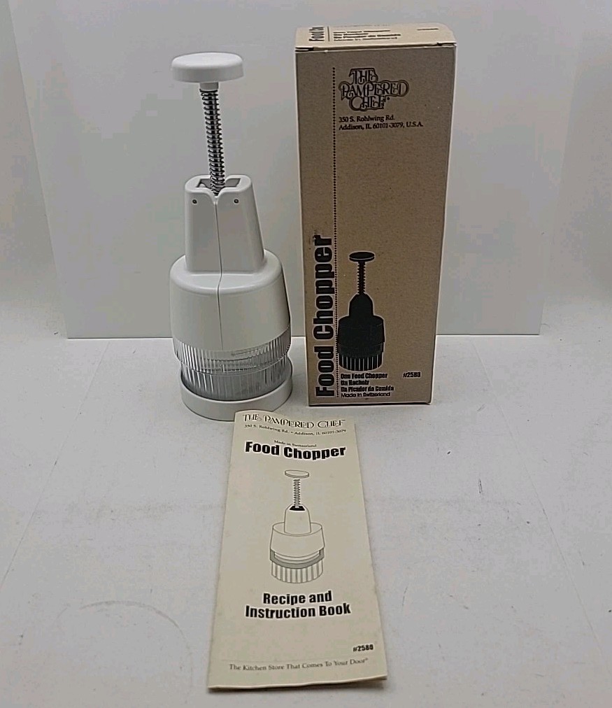 The Pampered Food Chopper #2580 Stainless Steel Blades - Switzerland NEW