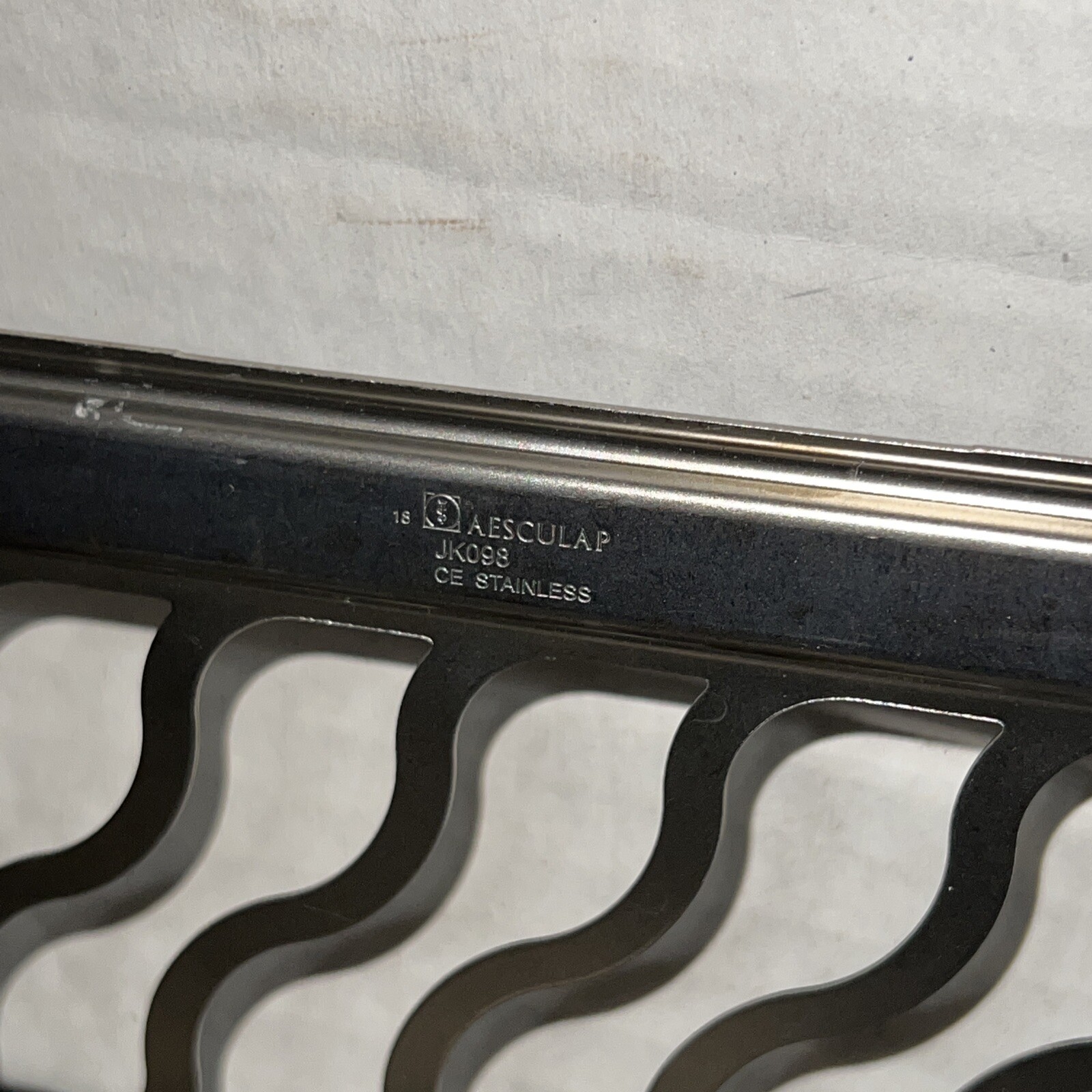 Lots of 10 Aesculap Universal Filter Retention Plate Sterilization Case JK098