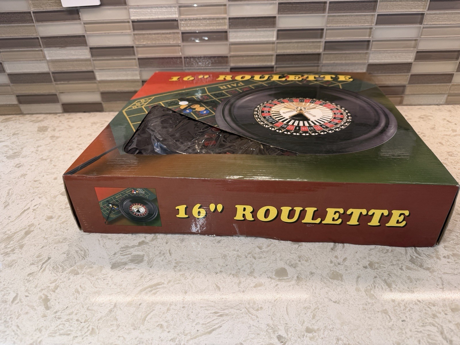16 Inch Roulette Wheel Game Set with Game Layout, Mini Chips, Rake