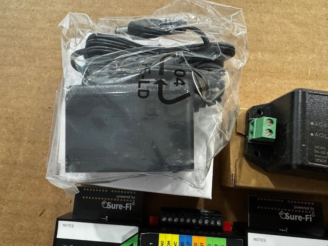 SURE-FI Wireless Wiegand Bridge DS004-WIEGAND, POWER SUPPLY, IRM-30-12ST