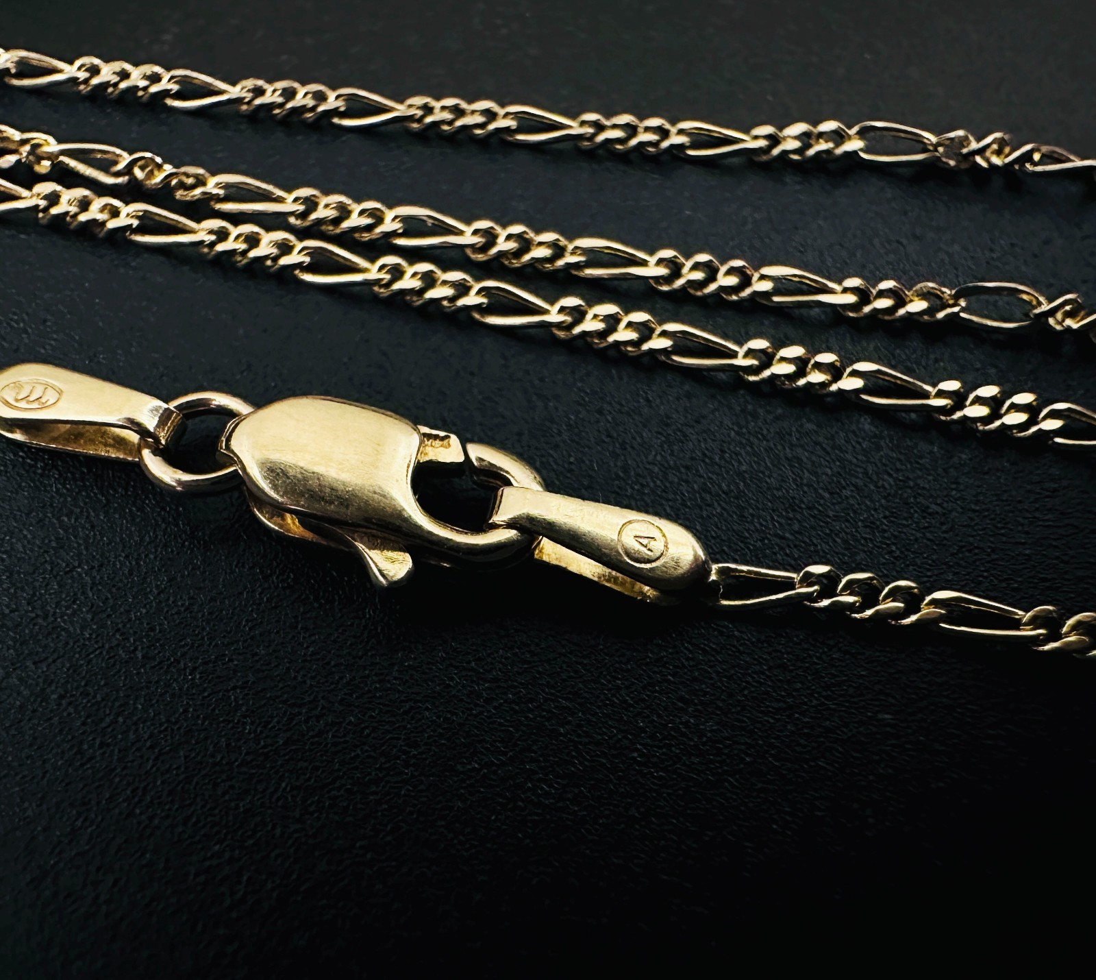 Estate Solid 14K Yellow Gold Thin Figaro Link Chain Necklace 1.2mm 18 1/4", 1.9g