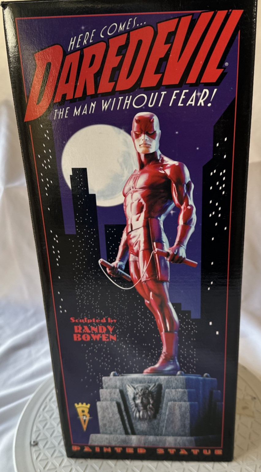 SIGNED!Set of Two Number 1s. MARVEL BOWEN DAREDEVIL THE MAN WITHOUT FEAR (S6)