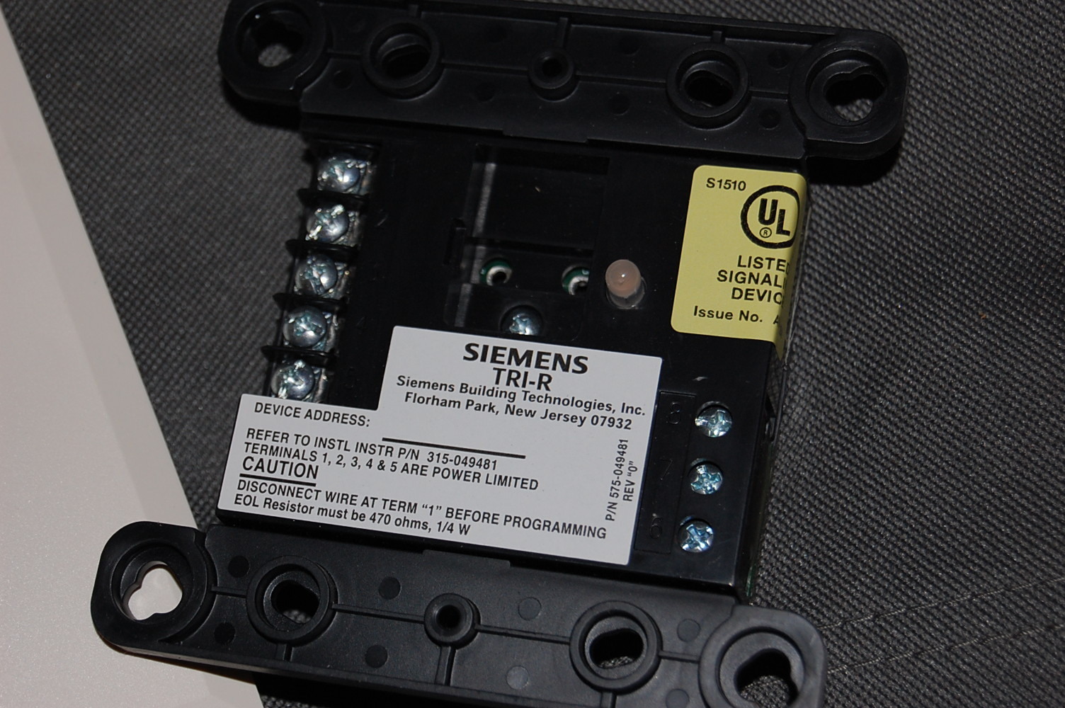 SIEMENS TRI-R RELAY MODULE (150+ AVAIL.) "NO PEN MARKS" PLASTIC OR METAL HOUSING
