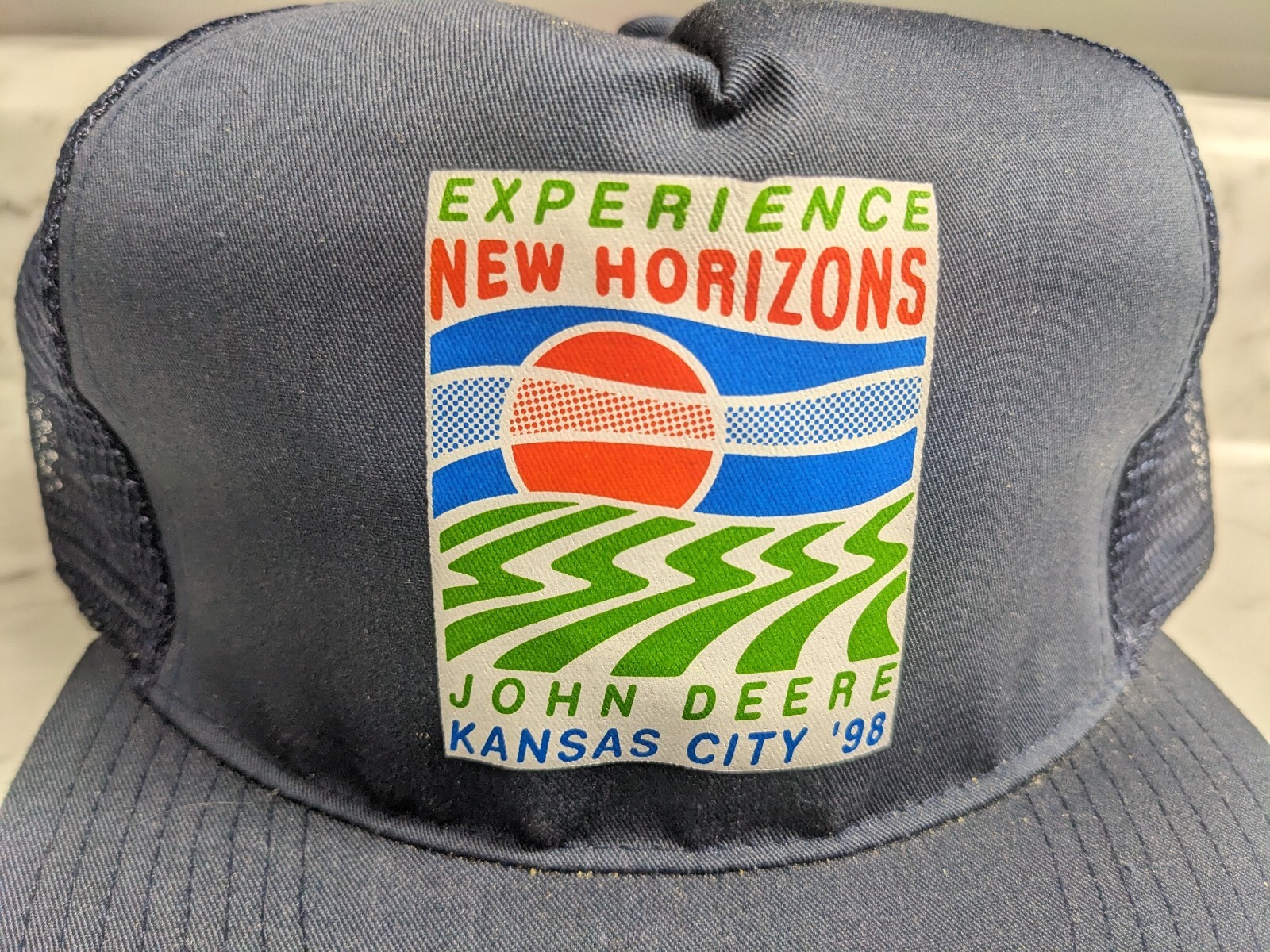 VINTAGE HAT CAP SNAPBACK TRUCKER JOHN DEERE JD KANSAS CITY 1998 NEW HORIZONS