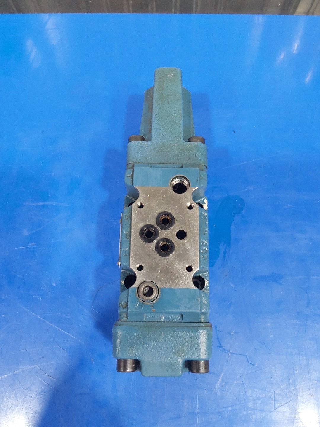 REXROTH 4WRZ10W185-51/6A24N9ETK4/D3MR Hydraulic Proportional Directional