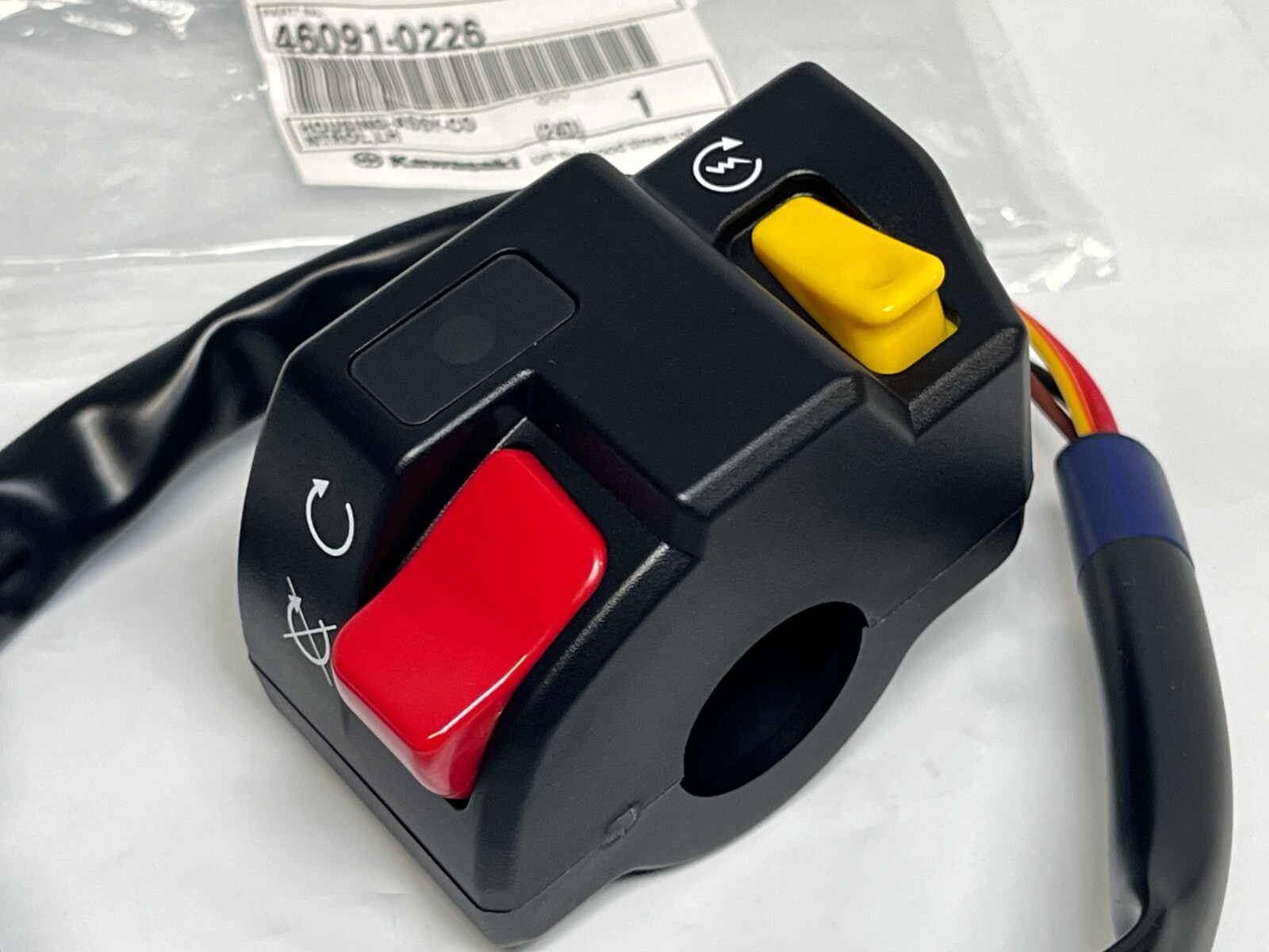 Kawasaki NEW Genuine 2010-2023 KLX110 KLX140 HOUSING ASSY CONTROL LH 46091-0226