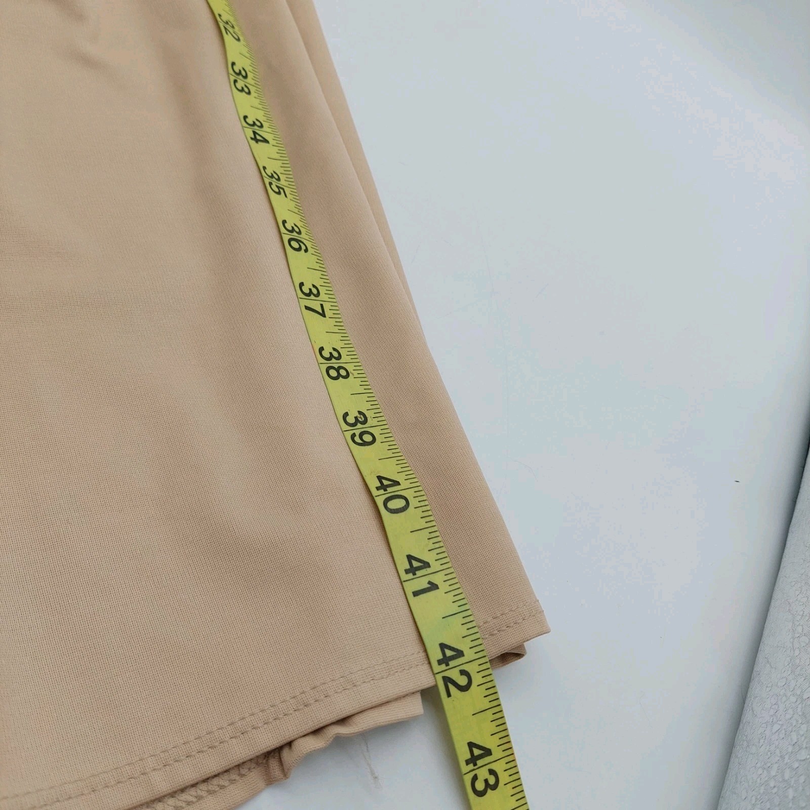 Merry Modes Size 33/34 Slip Amore Comform Slit Nude Shapewear Control Maxi