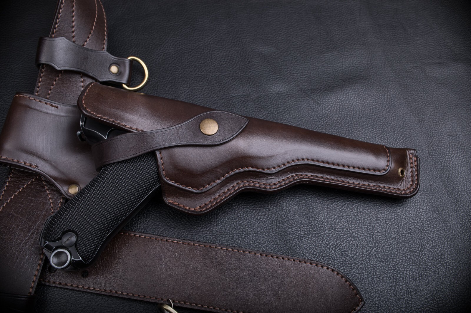Luger P08 Artillery Custom Made Leather Drop-Leg Holster | Vintage Look Unique
