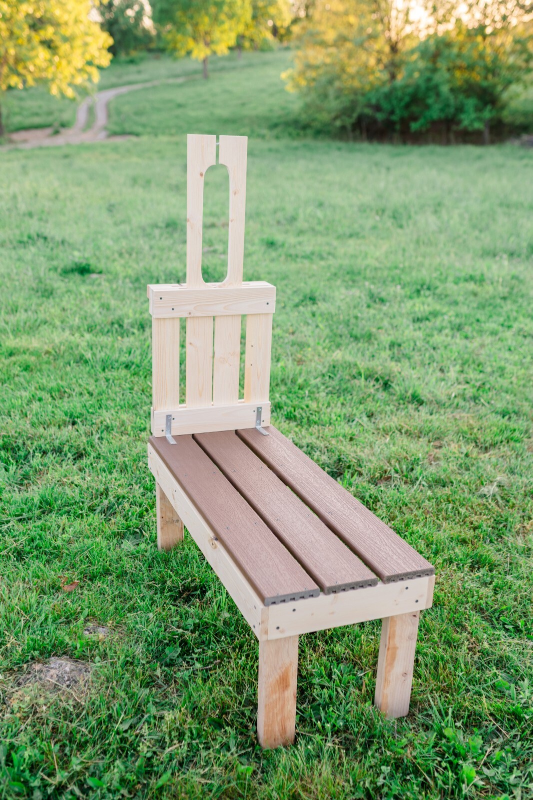 New Goatstand.com Carpenter Built Goat Milking Stand - Full 42in. Composite Deck