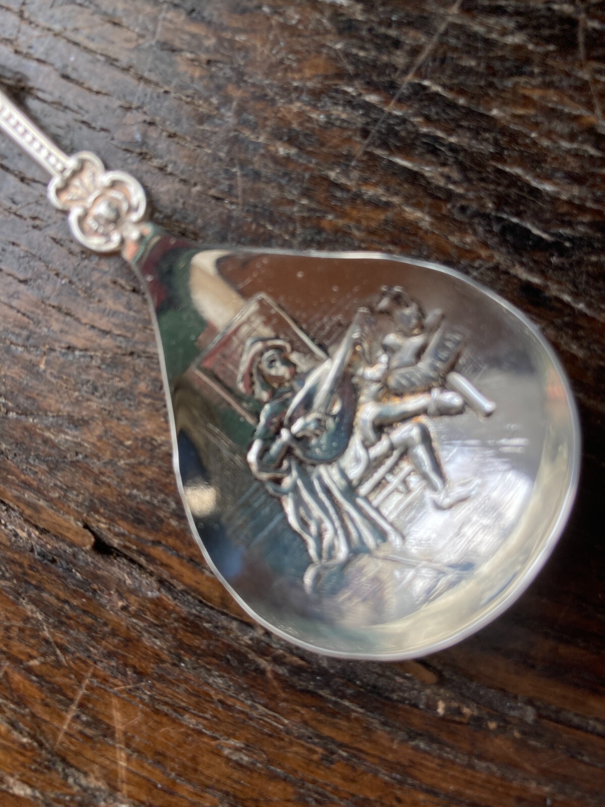 Vintage Silverplate Dutch 90 SOUVENIR SPOON Delft Windmill Lute Player VERY NICE