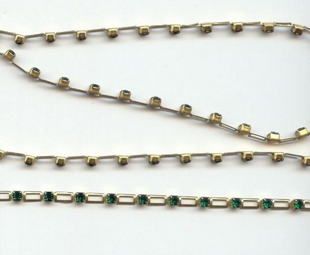 3 FEET VINTAGE AUSTRIAN CRYSTAL GREEN RHINESTONE 3mm. BAR LINK SKIP CHAIN 4310