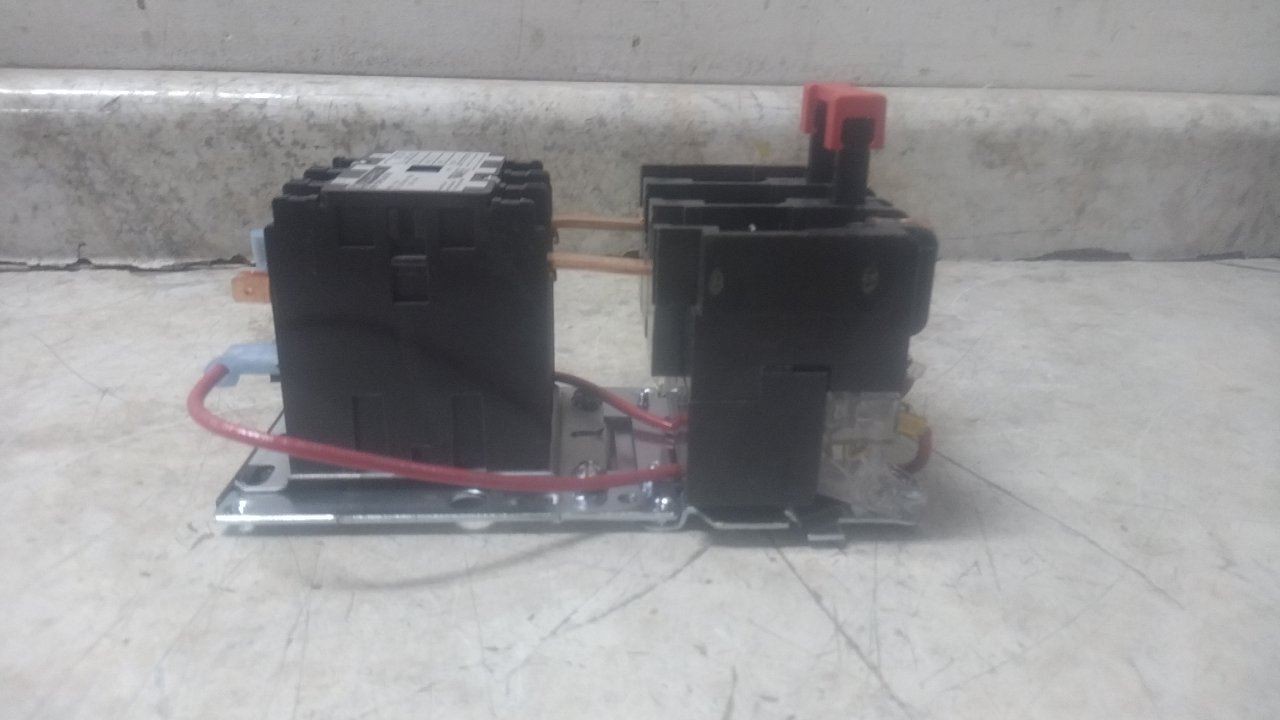 Square D 8911DPSO42V09 208-240VAC Coil Definite Purpose Magnetic Motor Starter