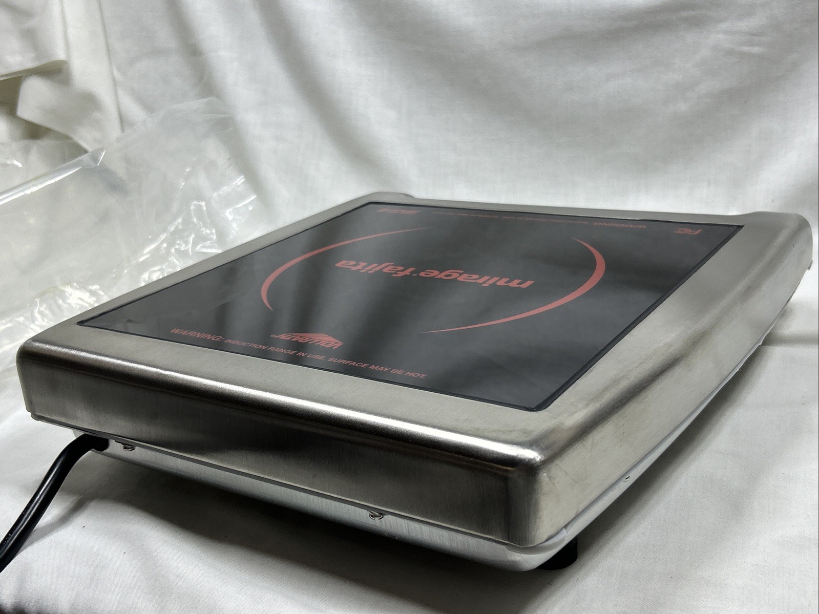 Vollrath Mirage Fajita 59510F Commercial Grade Induction Griddle Heater 1440W