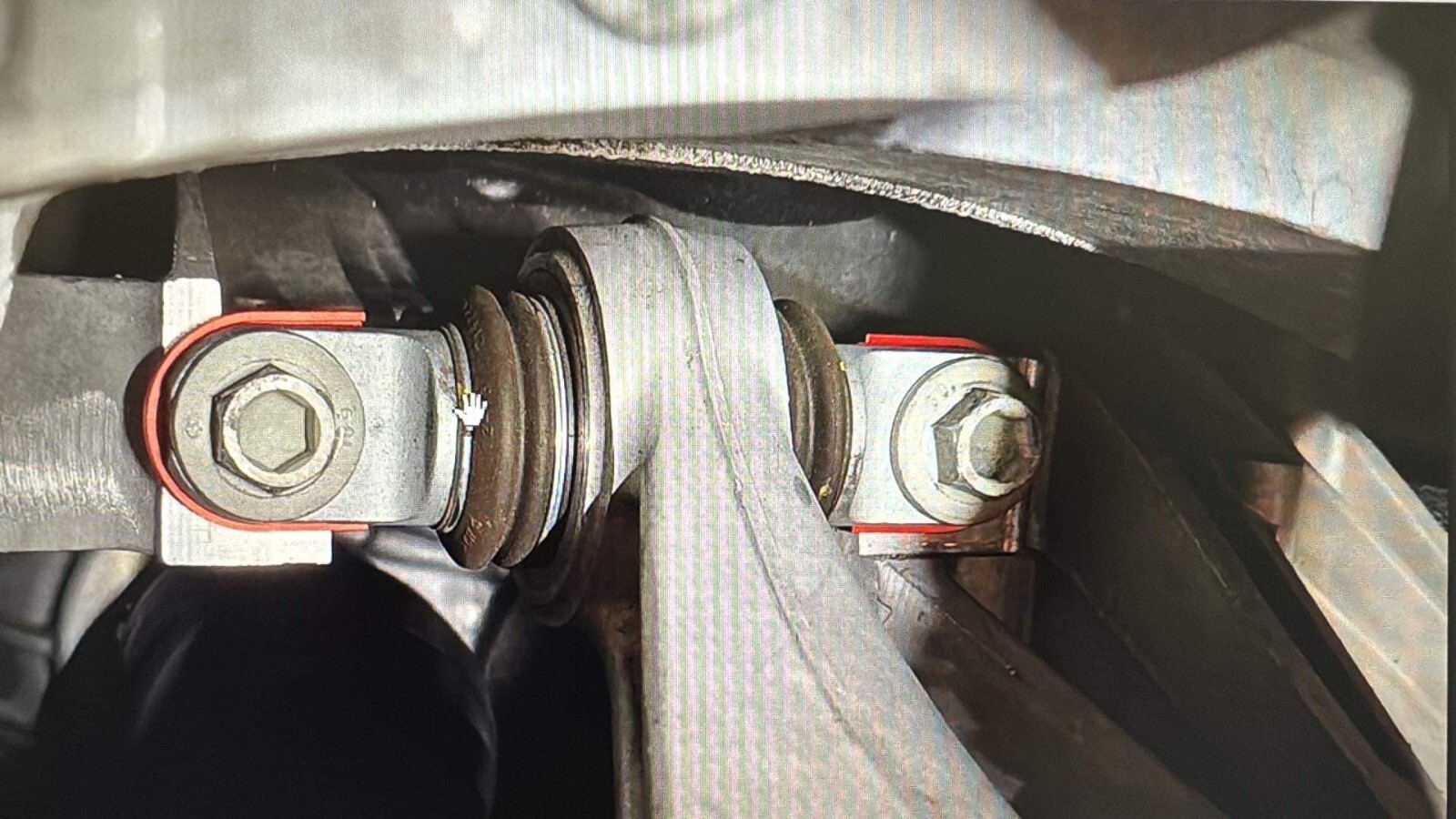 TESLA Model S X PLAID- REAR CAMBER ALIGNMENT SHIMS -DIY TIRE WEAR FIX 2.0deg